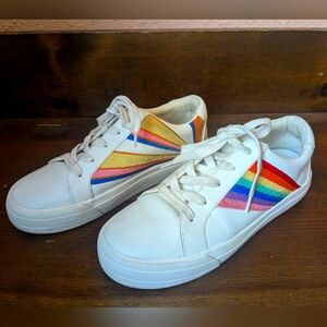 Gianni Bini Day-Dreamin Sneaker (w's 7)